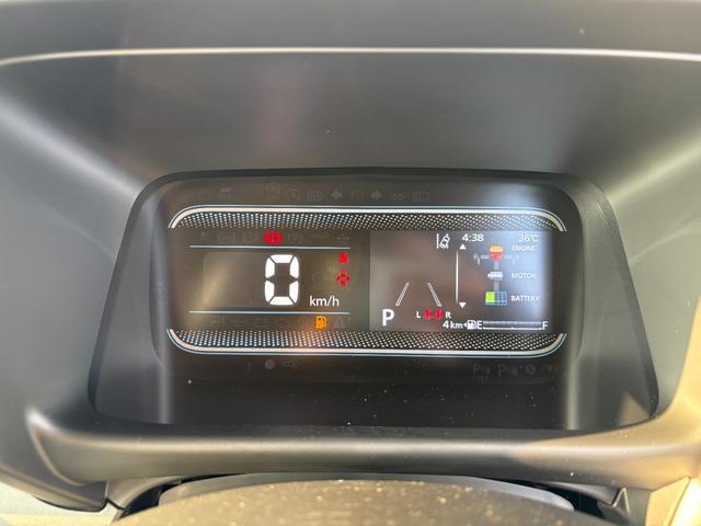 スペーシア ハイブリッドＧ　届出済未使用車　スズキセーフティサポート　横滑り防止装置　両側スライドドア　オートエアコン　オートライト　プッシュスタート　スマートキー　パワーウインドウ　アイドリングストップ　禁煙車　修復歴無（32枚目）