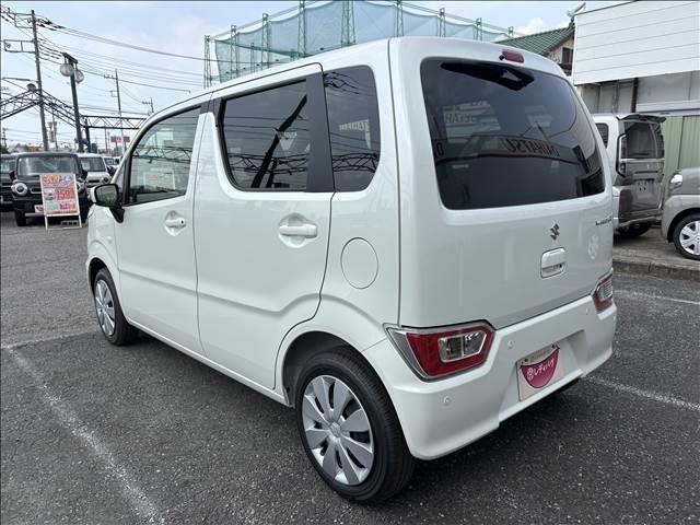 ワゴンＲ ＦＸ　届出済未使用車　衝突軽減ブレーキ　横滑り防止装置　スマートキー　ヘッドランプハロゲン　禁煙車　オートエアコン　セキュリティアラーム　パワーステアリング　パワーウインドウ　修復歴無（8枚目）