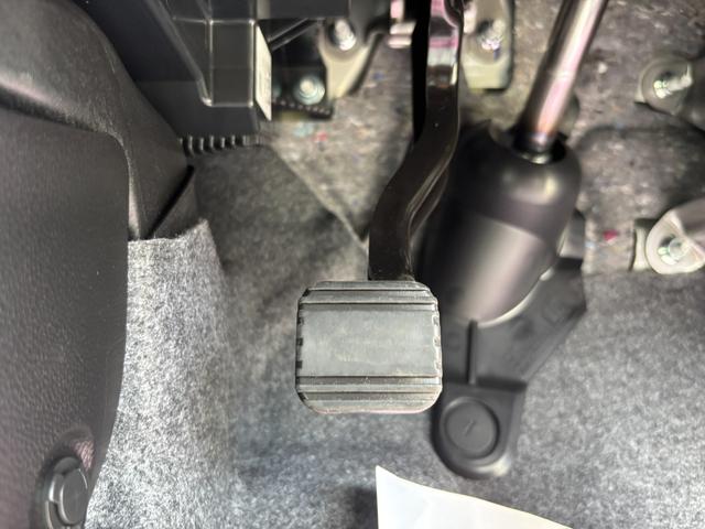 ワゴンＲ ＦＸ　届出済未使用車　衝突軽減ブレーキ　横滑り防止装置　スマートキー　ヘッドランプハロゲン　禁煙車　オートエアコン　セキュリティアラーム　パワーステアリング　パワーウインドウ　修復歴無（31枚目）