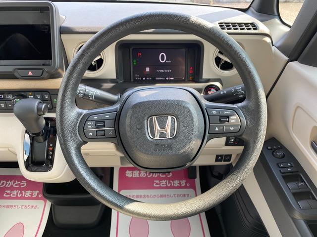 N-BOX ベースグレード 届出済未使用車 衝突軽減ブレーキ 両側スライドドア LEDヘッドライト スマートキー プッシュスタート オートエアコン アイドリングストップ 禁煙車 パワーステアリング パワーウインドウ 修復歴無(28枚目)