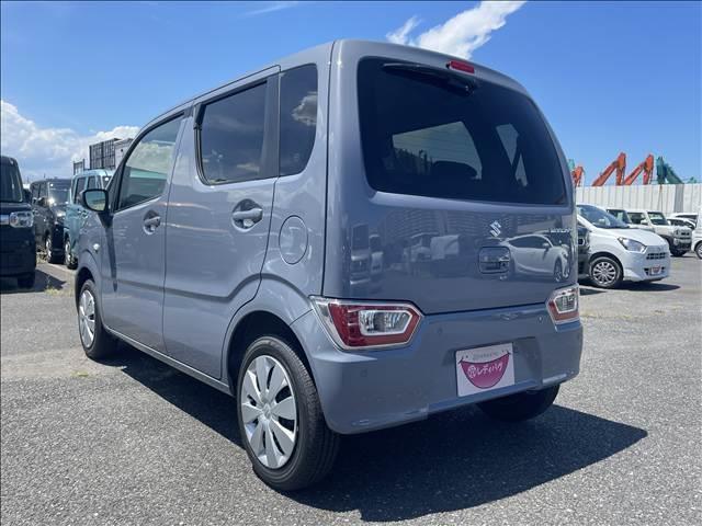 ワゴンＲ ＦＸ　届出済未使用車　ＣＤプレーヤー付き　衝突軽減ブレーキ　横滑り防止装置　ヘッドランプハロゲン　スマートキー　禁煙車　オートエアコン　セキュリティアラーム　パワーウインドウ　修復歴無（8枚目）