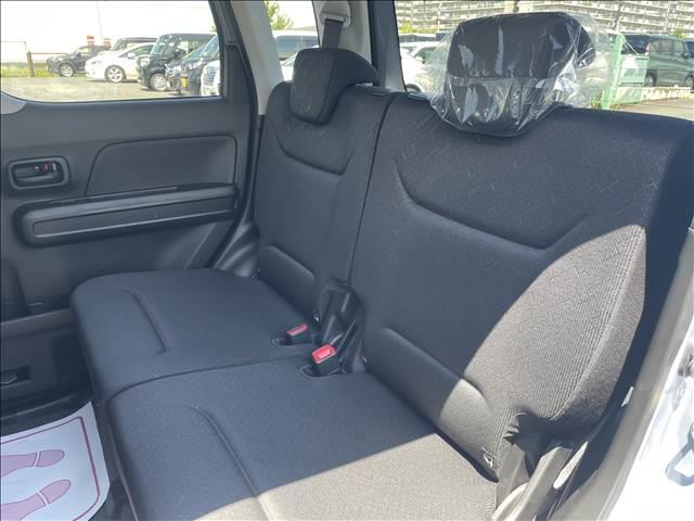 ワゴンＲ ＦＸ　届出済未使用車　ＣＤプレーヤー付き　衝突軽減ブレーキ　横滑り防止装置　ヘッドランプハロゲン　スマートキー　禁煙車　オートエアコン　セキュリティアラーム　パワーウインドウ　修復歴無（19枚目）