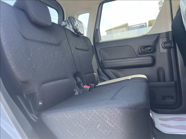 ワゴンＲ ＦＸ　届出済未使用車　ＣＤプレーヤー付き　衝突軽減ブレーキ　横滑り防止装置　ヘッドランプハロゲン　スマートキー　禁煙車　オートエアコン　セキュリティアラーム　パワーウインドウ　修復歴無（20枚目）