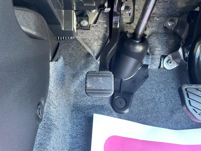 ワゴンＲ ＦＸ　届出済未使用車　ＣＤプレーヤー付き　衝突軽減ブレーキ　横滑り防止装置　ヘッドランプハロゲン　スマートキー　禁煙車　オートエアコン　セキュリティアラーム　パワーウインドウ　修復歴無（31枚目）