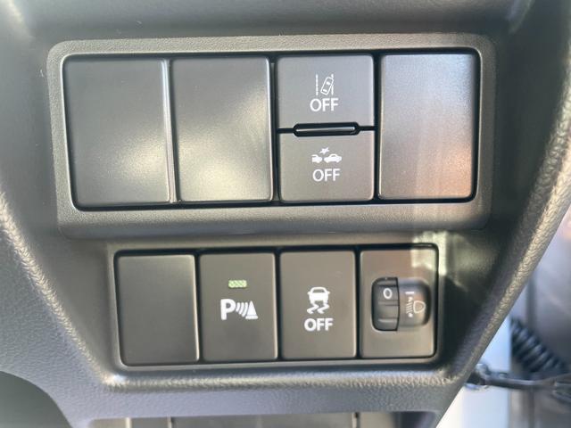 ワゴンＲ ＦＸ　届出済未使用車　ＣＤプレーヤー付き　衝突軽減ブレーキ　横滑り防止装置　ヘッドランプハロゲン　スマートキー　禁煙車　オートエアコン　セキュリティアラーム　パワーウインドウ　修復歴無（33枚目）