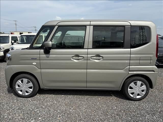 スペーシア ハイブリッドＧ　届出済未使用車　スズキセーフティサポート　横滑り防止装置　両側スライドドア　オートエアコン　オートライト　プッシュスタート　スマートキー　パワーウインドウ　アイドリングストップ　禁煙車　修復歴無（7枚目）