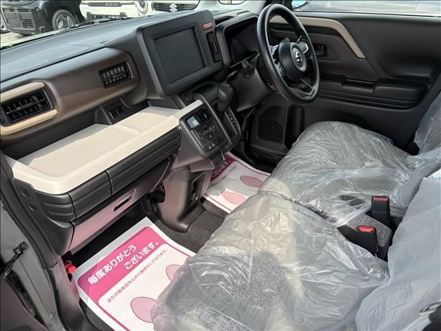 スペーシア ハイブリッドＧ　届出済未使用車　スズキセーフティサポート　横滑り防止装置　両側スライドドア　オートエアコン　オートライト　プッシュスタート　スマートキー　パワーウインドウ　アイドリングストップ　禁煙車　修復歴無（14枚目）