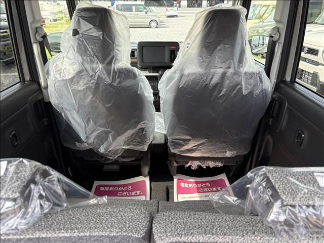 スペーシア ハイブリッドＧ　届出済未使用車　スズキセーフティサポート　横滑り防止装置　両側スライドドア　オートエアコン　オートライト　プッシュスタート　スマートキー　パワーウインドウ　アイドリングストップ　禁煙車　修復歴無（18枚目）