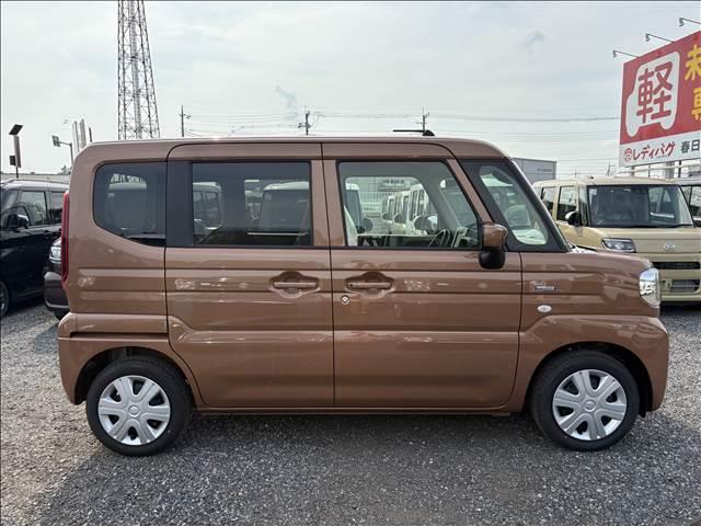 スペーシア ハイブリッドＧ　届出済未使用車　スズキセーフティサポート　横滑り防止装置　両側スライドドア　オートエアコン　オートライト　プッシュスタート　スマートキー　パワーウインドウ　アイドリングストップ　禁煙車　修復歴無（11枚目）