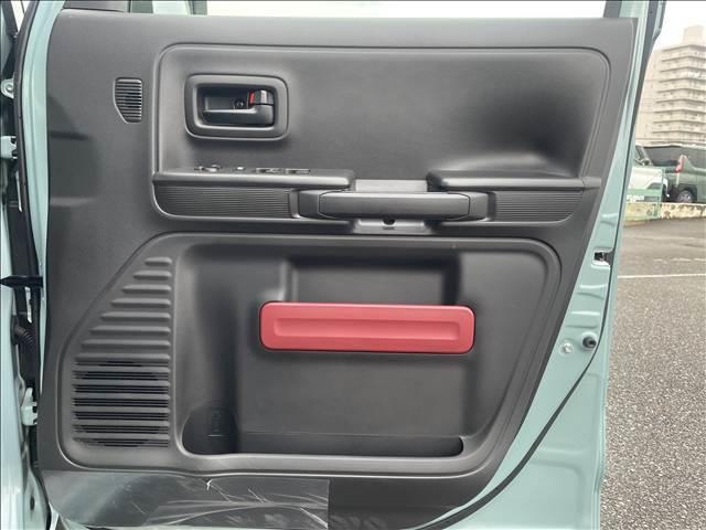 スペーシア ハイブリッドG スズキセーフティサポート 横滑り防止装置 両側スライドドア オートエアコン オートライト プッシュスタート スマートキー パワーウインドウ アイドリングストップ 禁煙車 修復歴無(17枚目)