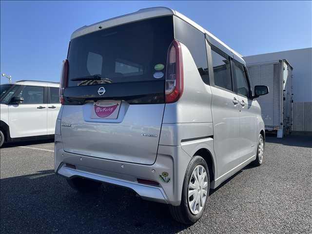 ルークス Ｓ　衝突軽減ブレーキシステム　両側スライドドア　車線逸脱防止システム　横滑り防止装置　禁煙車　マニュアルエアコン　キーレス　パワーステアリング　パワーウインドウ　修復歴無（14枚目）