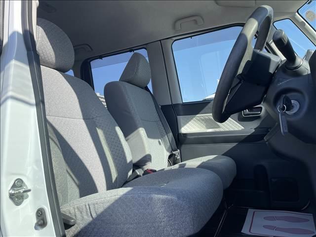 タント Ｌ　衝突軽減ブレーキ　ピラーレス　アイドリングストップ　コーナーセンサー　横滑り防止装置　ＬＥＤヘッドライト　禁煙車　スマートキー　パワーステアリング　修復歴無（18枚目）