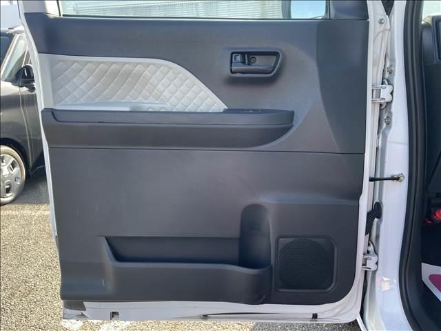 タント Ｌ　衝突軽減ブレーキ　ピラーレス　アイドリングストップ　コーナーセンサー　横滑り防止装置　ＬＥＤヘッドライト　禁煙車　スマートキー　パワーステアリング　修復歴無（20枚目）