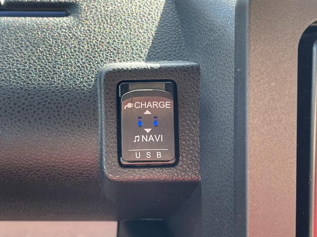 タント Ｌ　衝突軽減ブレーキ　ピラーレス　アイドリングストップ　コーナーセンサー　横滑り防止装置　ＬＥＤヘッドライト　禁煙車　スマートキー　パワーステアリング　修復歴無（39枚目）