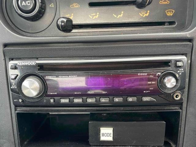 ユーノスロードスター ノーマルベース　オープンカー　ＭＴ　ハードトップ　ＲＡＹＳアルミホイール　ＢＲＩＤＥフルバケットシート　ｓｐａｒｃｏステアリング　ＣＤ　エアコン　パワーウィンドウ　リトラクタブルヘッドライト　ブラック全塗装（3枚目）