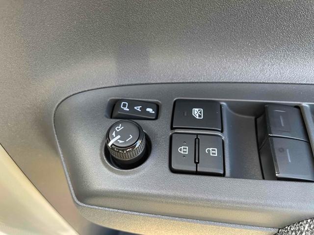 シエンタ ハイブリッドZ ETC 全周囲カメラ ナビ TV オートクルーズコントロール レーンアシスト 衝突被害軽減システム 両側電動スライドドア オートマチックハイビーム オートライト LEDヘッドランプ スマートキー(19枚目)