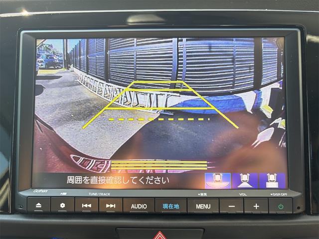 フィット ベーシック ドライブレコーダー ETC バックカメラ ナビ TV クリアランスソナー オートクルーズコントロール レーンアシスト 衝突被害軽減システム オートライト スマートキー アイドリングストップ(5枚目)