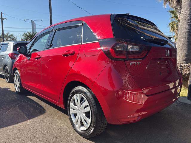 フィット ベーシック ドライブレコーダー ETC バックカメラ ナビ TV クリアランスソナー オートクルーズコントロール レーンアシスト 衝突被害軽減システム オートライト スマートキー アイドリングストップ(12枚目)