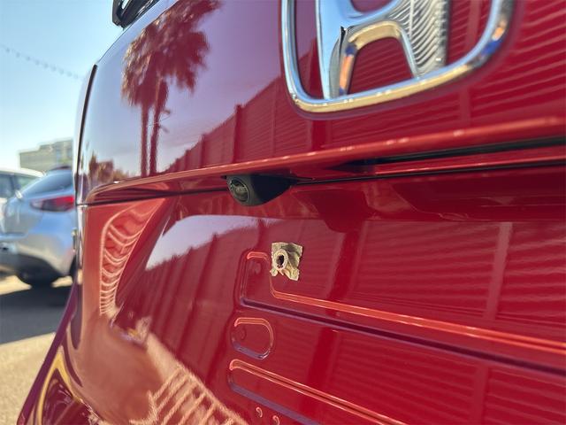 フィット ベーシック ドライブレコーダー ETC バックカメラ ナビ TV クリアランスソナー オートクルーズコントロール レーンアシスト 衝突被害軽減システム オートライト スマートキー アイドリングストップ(25枚目)