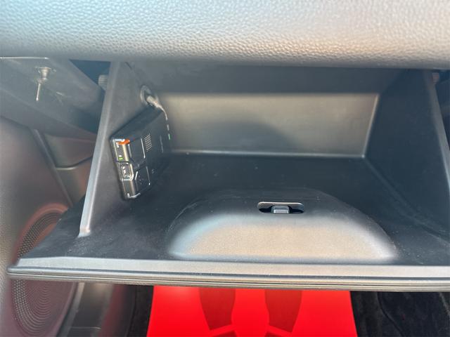 フィット ベーシック ドライブレコーダー ETC バックカメラ ナビ TV クリアランスソナー オートクルーズコントロール レーンアシスト 衝突被害軽減システム オートライト スマートキー アイドリングストップ(52枚目)