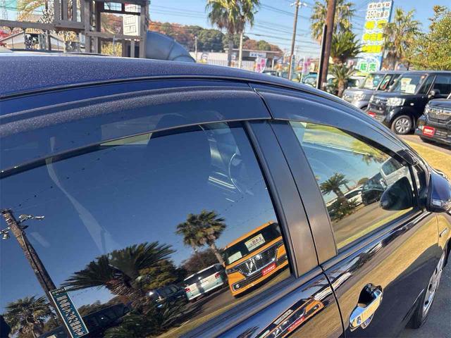 アクア Ｓスタイルブラック　ドライブレコーダー　バックカメラ　ナビ　クリアランスソナー　レーンアシスト　衝突被害軽減システム　オートマチックハイビーム　スマートキー　アイドリングストップ　電動格納ミラー　ＣＶＴ　盗難防止システム（23枚目）