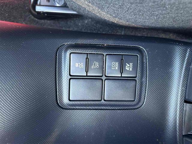 アクア Ｓスタイルブラック　ドライブレコーダー　バックカメラ　ナビ　クリアランスソナー　レーンアシスト　衝突被害軽減システム　オートマチックハイビーム　スマートキー　アイドリングストップ　電動格納ミラー　ＣＶＴ　盗難防止システム（41枚目）