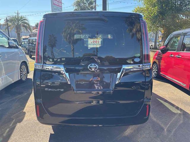 エスクァイア Ｇｉ　プレミアムパッケージ　ドライブレコーダー　ＥＴＣ　バックカメラ　ナビ　ＴＶ　オートクルーズコントロール　レーンアシスト　衝突被害軽減システム　両側電動スライドドア　オートマチックハイビーム　オートライト　ＬＥＤヘッドランプ（16枚目）