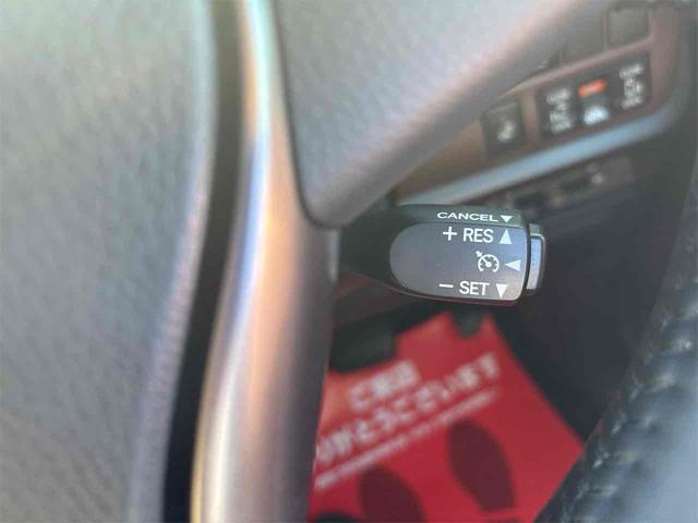 エスクァイア Ｇｉ　プレミアムパッケージ　ドライブレコーダー　ＥＴＣ　バックカメラ　ナビ　ＴＶ　オートクルーズコントロール　レーンアシスト　衝突被害軽減システム　両側電動スライドドア　オートマチックハイビーム　オートライト　ＬＥＤヘッドランプ（40枚目）