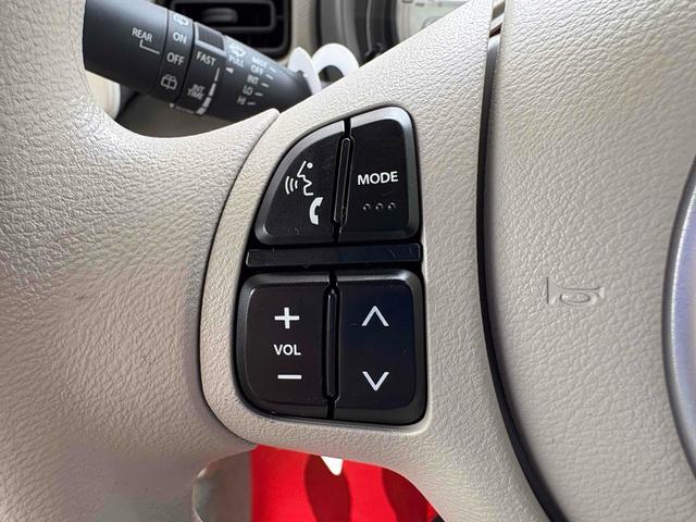 アルトラパン Ｌ　バックカメラ　クリアランスソナー　レーンアシスト　衝突被害軽減システム　オートライト　スマートキー　アイドリングストップ　電動格納ミラー　シートヒーター　ベンチシート　ＣＶＴ　盗難防止システム　ＡＢＳ（4枚目）