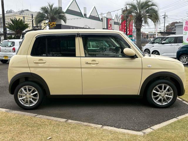 アルトラパン Ｌ　バックカメラ　クリアランスソナー　レーンアシスト　衝突被害軽減システム　オートライト　スマートキー　アイドリングストップ　電動格納ミラー　シートヒーター　ベンチシート　ＣＶＴ　盗難防止システム　ＡＢＳ（17枚目）