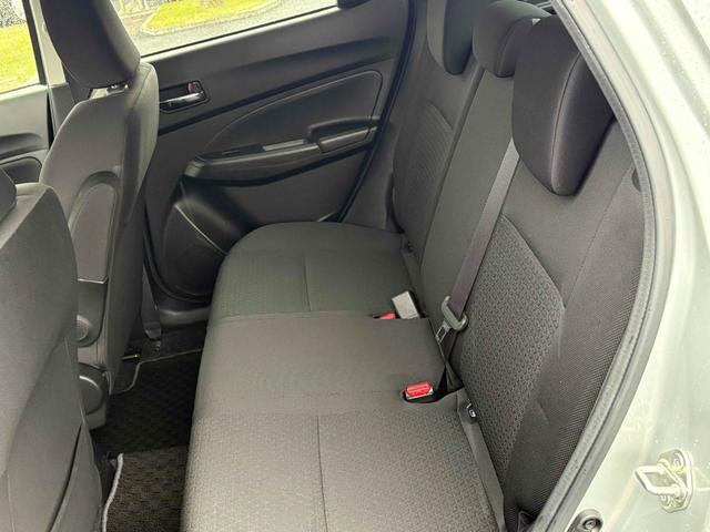 スイフト ＸＧリミテッド　ＥＴＣ　ナビ　ＴＶ　オートクルーズコントロール　レーンアシスト　衝突被害軽減システム　オートライト　スマートキー　電動格納ミラー　シートヒーター　ＣＶＴ　盗難防止システム　衝突安全ボディ　ＡＢＳ（27枚目）