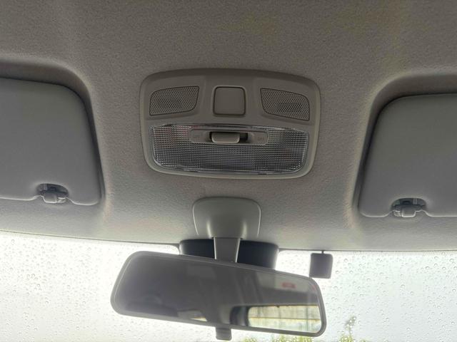 スイフト ＸＧリミテッド　ＥＴＣ　ナビ　ＴＶ　オートクルーズコントロール　レーンアシスト　衝突被害軽減システム　オートライト　スマートキー　電動格納ミラー　シートヒーター　ＣＶＴ　盗難防止システム　衝突安全ボディ　ＡＢＳ（39枚目）