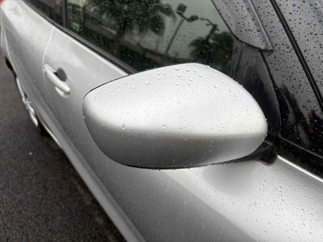 スイフト ＸＧリミテッド　ＥＴＣ　ナビ　ＴＶ　オートクルーズコントロール　レーンアシスト　衝突被害軽減システム　オートライト　スマートキー　電動格納ミラー　シートヒーター　ＣＶＴ　盗難防止システム　衝突安全ボディ　ＡＢＳ（44枚目）