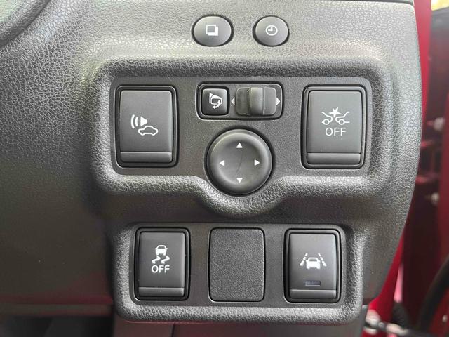 ノート ｅ－パワー　Ｘ　ドライブレコーダー　ＥＴＣ　全周囲カメラ　ＴＶ　クリアランスソナー　レーンアシスト　衝突被害軽減システム　オートライト　スマートキー　電動格納ミラー　ＣＶＴ　盗難防止システム　衝突安全ボディ　ＡＢＳ（9枚目）