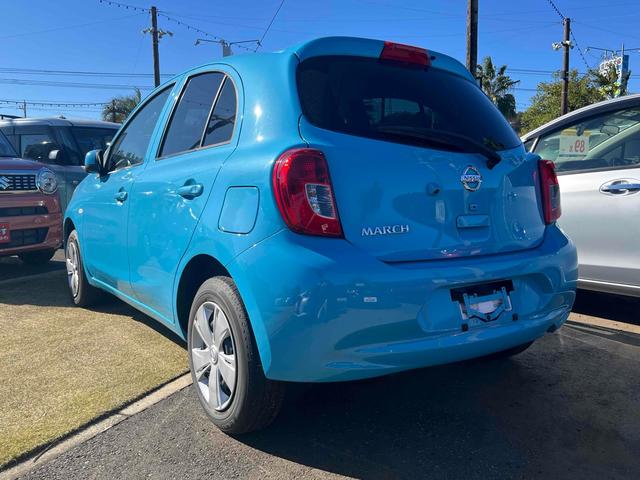 マーチ Ｘ　Ｖセレクション　ＥＴＣ　バックカメラ　ナビ　ＴＶ　オートライト　スマートキー　アイドリングストップ　電動格納ミラー　ＣＶＴ　盗難防止システム　衝突安全ボディ　ＡＢＳ　ＥＳＣ　ＣＤ　ミュージックプレイヤー接続可（15枚目）