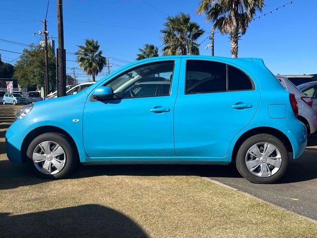 マーチ Ｘ　Ｖセレクション　ＥＴＣ　バックカメラ　ナビ　ＴＶ　オートライト　スマートキー　アイドリングストップ　電動格納ミラー　ＣＶＴ　盗難防止システム　衝突安全ボディ　ＡＢＳ　ＥＳＣ　ＣＤ　ミュージックプレイヤー接続可（16枚目）