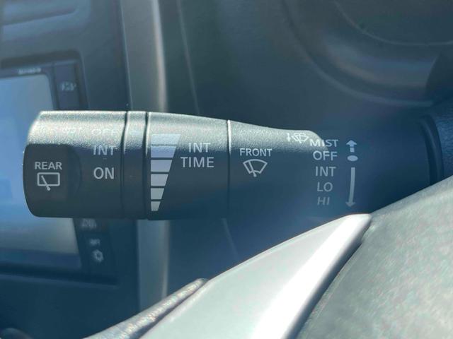 マーチ Ｘ　Ｖセレクション　ＥＴＣ　バックカメラ　ナビ　ＴＶ　オートライト　スマートキー　アイドリングストップ　電動格納ミラー　ＣＶＴ　盗難防止システム　衝突安全ボディ　ＡＢＳ　ＥＳＣ　ＣＤ　ミュージックプレイヤー接続可（31枚目）