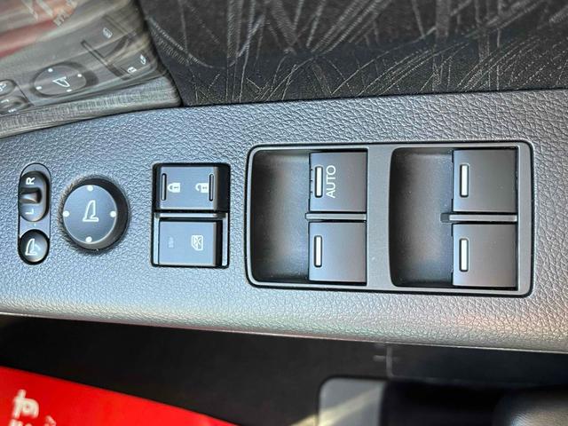 オデッセイ アブソルート ETC バックカメラ ナビ TV オートクルーズコントロール 衝突被害軽減システム 両側電動スライドドア オートライト LEDヘッドランプ スマートキー アイドリングストップ 電動格納ミラー(15枚目)