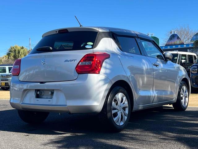 スイフト XGリミテッド ETC ナビ TV オートクルーズコントロール レーンアシスト 衝突被害軽減システム オートライト スマートキー 電動格納ミラー シートヒーター CVT 盗難防止システム 衝突安全ボディ ABS(15枚目)