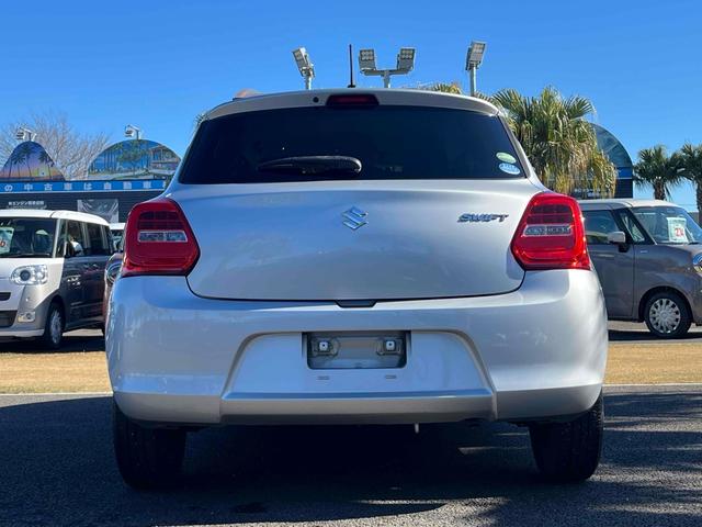 スイフト XGリミテッド ETC ナビ TV オートクルーズコントロール レーンアシスト 衝突被害軽減システム オートライト スマートキー 電動格納ミラー シートヒーター CVT 盗難防止システム 衝突安全ボディ ABS(16枚目)