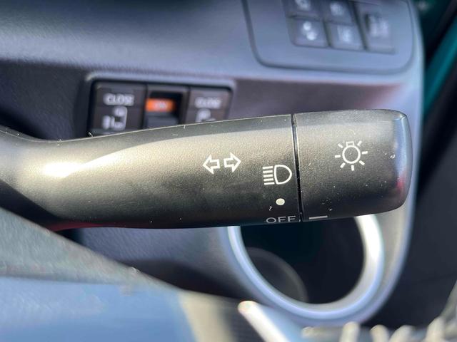 シエンタ ハイブリッドG 全周囲カメラ ナビ TV クリアランスソナー オートクルーズコントロール レーンアシスト 衝突被害軽減システム 両側電動スライドドア オートマチックハイビーム LEDヘッドランプ スマートキー(28枚目)