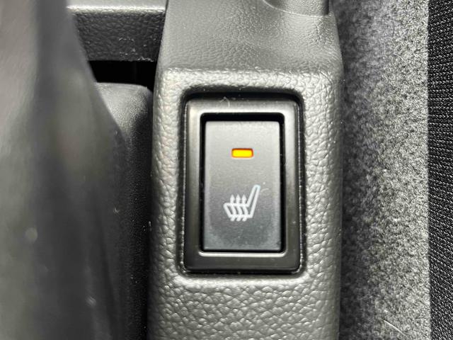 スイフトスポーツ ベースグレード　ＥＴＣ　全周囲カメラ　ナビ　ＴＶ　クリアランスソナー　オートクルーズコントロール　レーンアシスト　衝突被害軽減システム　アルミホイール　オートライト　ＬＥＤヘッドランプ　スマートキー　電動格納ミラー（33枚目）