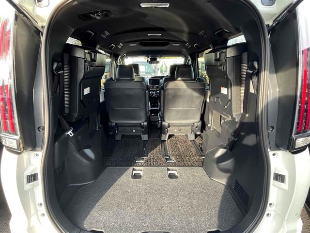 ノア Ｓｉ　ダブルバイビーＩＩ　ドライブレコーダー　ＥＴＣ　バックカメラ　ナビ　ＴＶ　クリアランスソナー　オートクルーズコントロール　レーンアシスト　衝突被害軽減システム　両側電動スライドドア　オートマチックハイビーム　オートライト（19枚目）