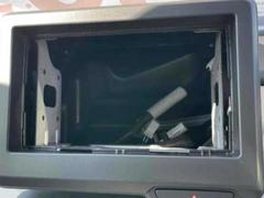 何も音の出る物が入っていない状態のオーディオレス車なので、別途でお好みのナビ、オーディオ等を着けさせて頂けます！ 4