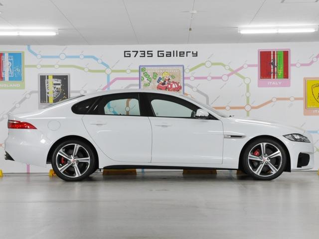 S ブラック/レッドレザーインテリア 弊社社用車(6枚目)