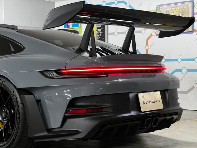 ９１１ ９１１ＧＴ３　ＧＴ３ＲＳ（9枚目）