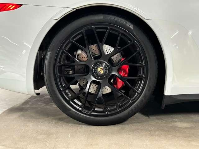 911 911カレラ4GTS PDK 前期NA/スポクロ/スポエグ/ナビ/リアカメラ/キャララホワイト(15枚目)
