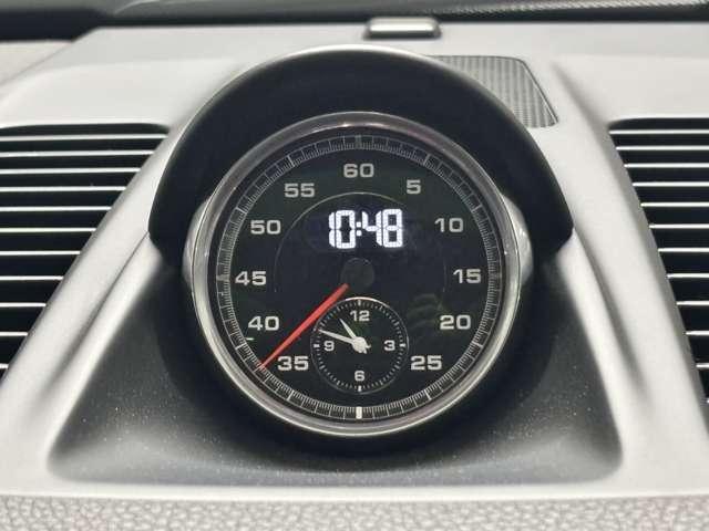 911 911カレラ4GTS PDK 前期NA/スポクロ/スポエグ/ナビ/リアカメラ/キャララホワイト(20枚目)