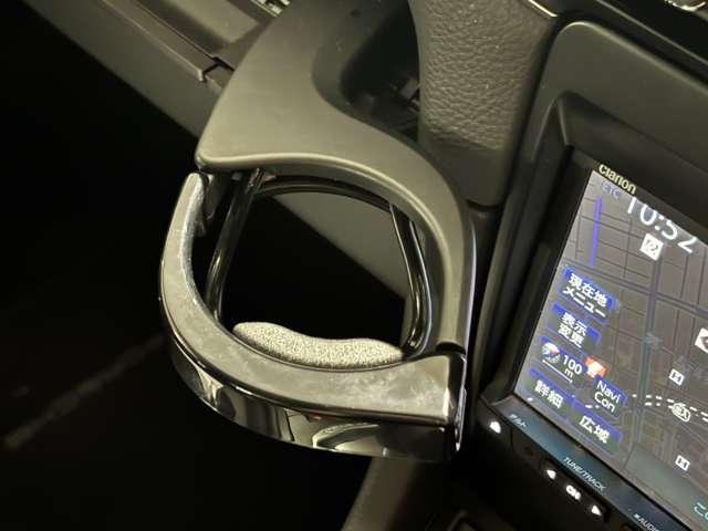 911 911カレラ4GTS PDK 前期NA/スポクロ/スポエグ/ナビ/リアカメラ/キャララホワイト(26枚目)