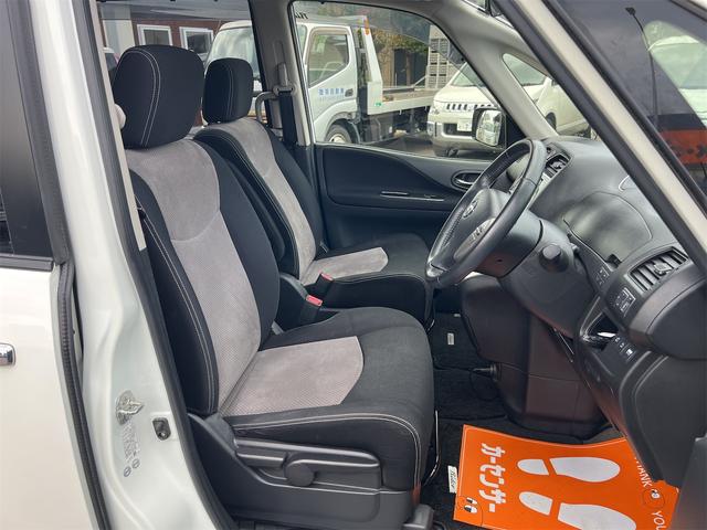 セレナ ライダー ブラックライン S-ハイブリッド Bluetooth 両PSドア 前後ドラレコ 後席モニター ETC付き Rカメラ ブルートゥース ナビTV フルセグ 3列 Sキー iストップ リアオートエアコン 電動格納ミラー 盗難防止システム(11枚目)